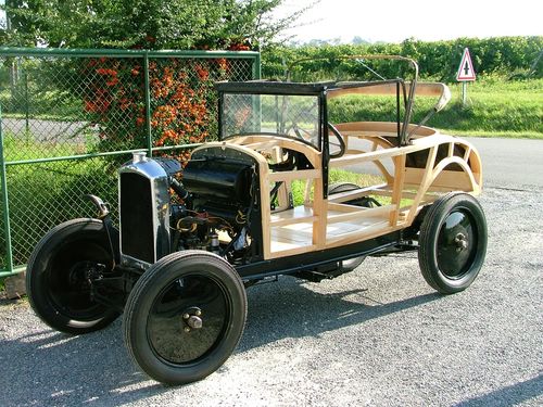Karosserie-Tragwerkes eines 1929er Peugeot 190 S Cabriolets